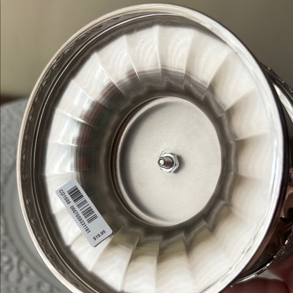 NWT Silver and Blue Snowflake Candle Holder - Picture 3 of 4